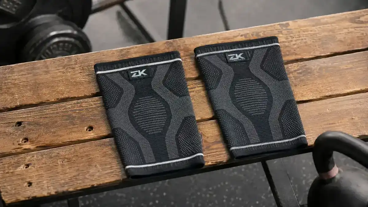 CAMBIVO Knee Sleeve vs Copper Fit: Which Compression Sleeve Holds Up?